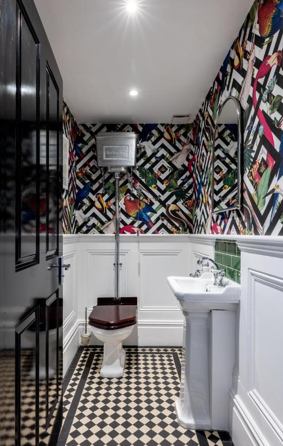 Dream House London With Gym, Cinema And Housekeeper Villa อีลลิง ภายนอก รูปภาพ